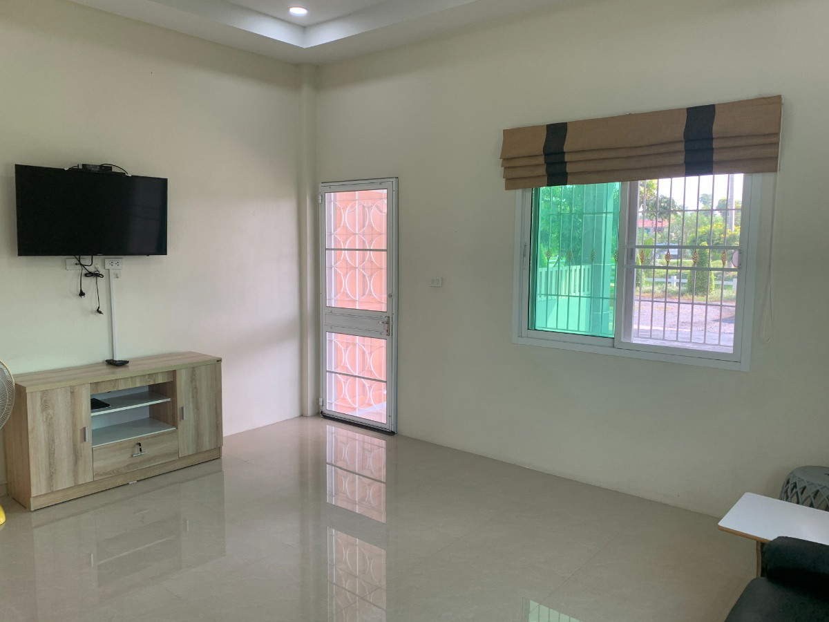 1 Bed Condo — photo 4