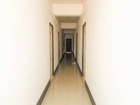 1 Bed Condo — photo 4