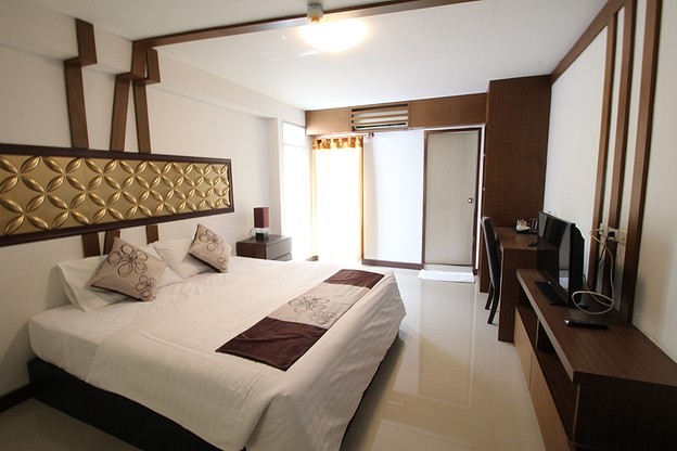 1 Bed Condo · Bang Khen, bangkok — photo 2