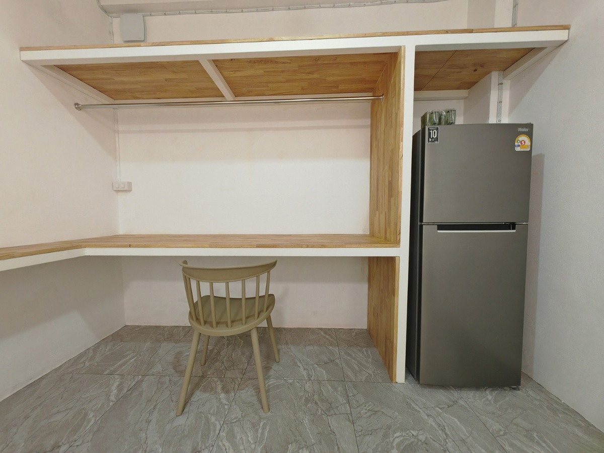 1 Bed Condo — photo 5