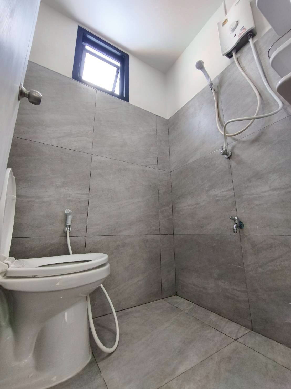 1 Bed Condo — photo 4