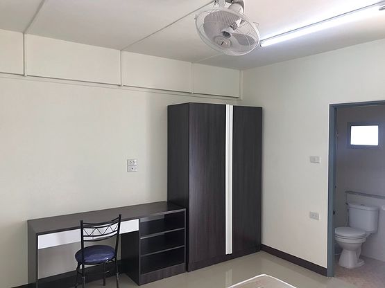 1 Bed Condo · Wang Thonglang, bangkok — photo 4