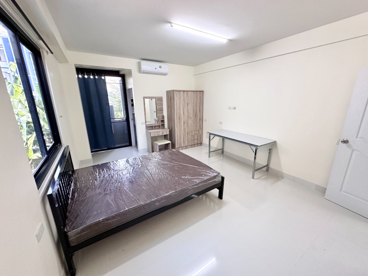 IN 17 Residence — photo 1