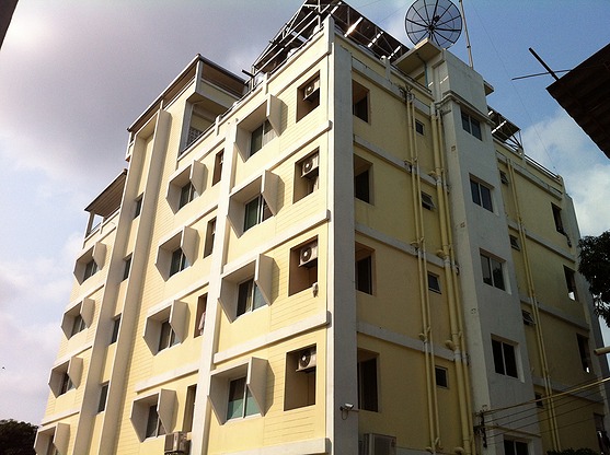 1 Bed Condo · Bang Khun Thian, bangkok — photo 1