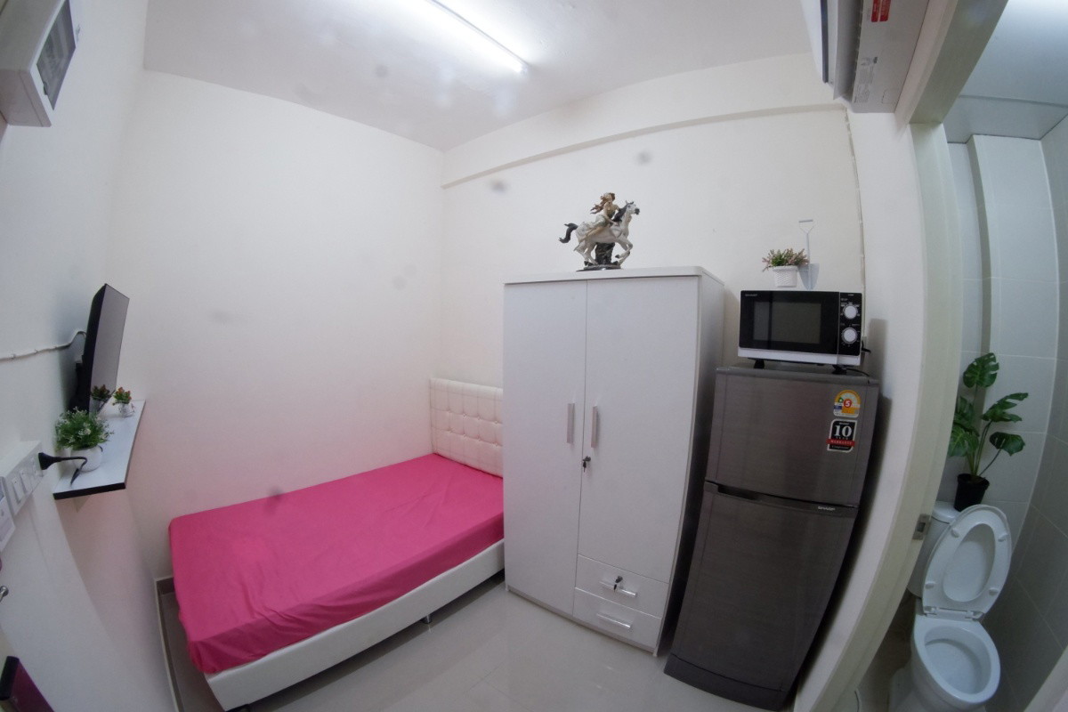 1 Bed Condo · Khlong San, bangkok — photo 2