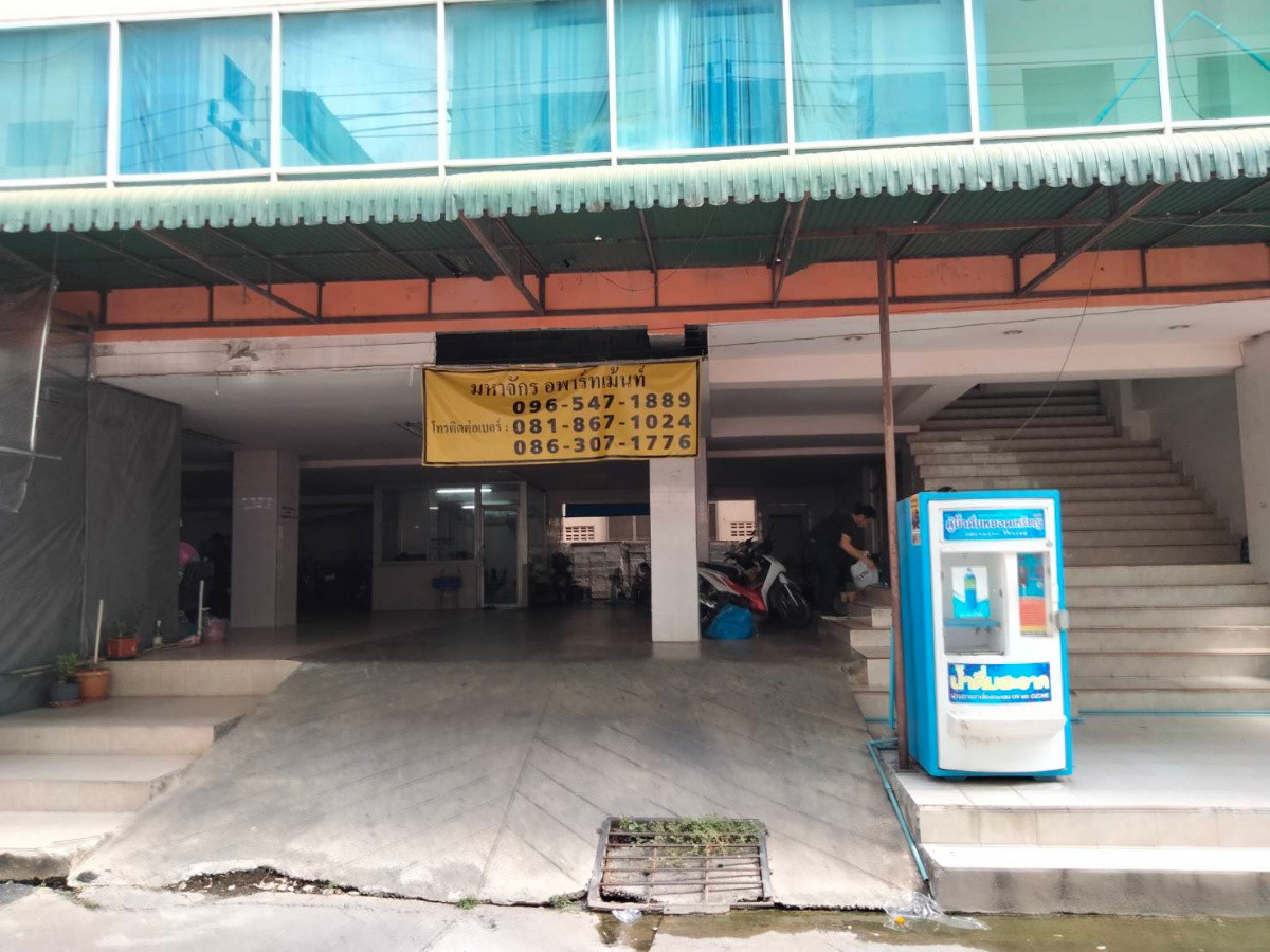 Condo · pathum_thani — photo 2