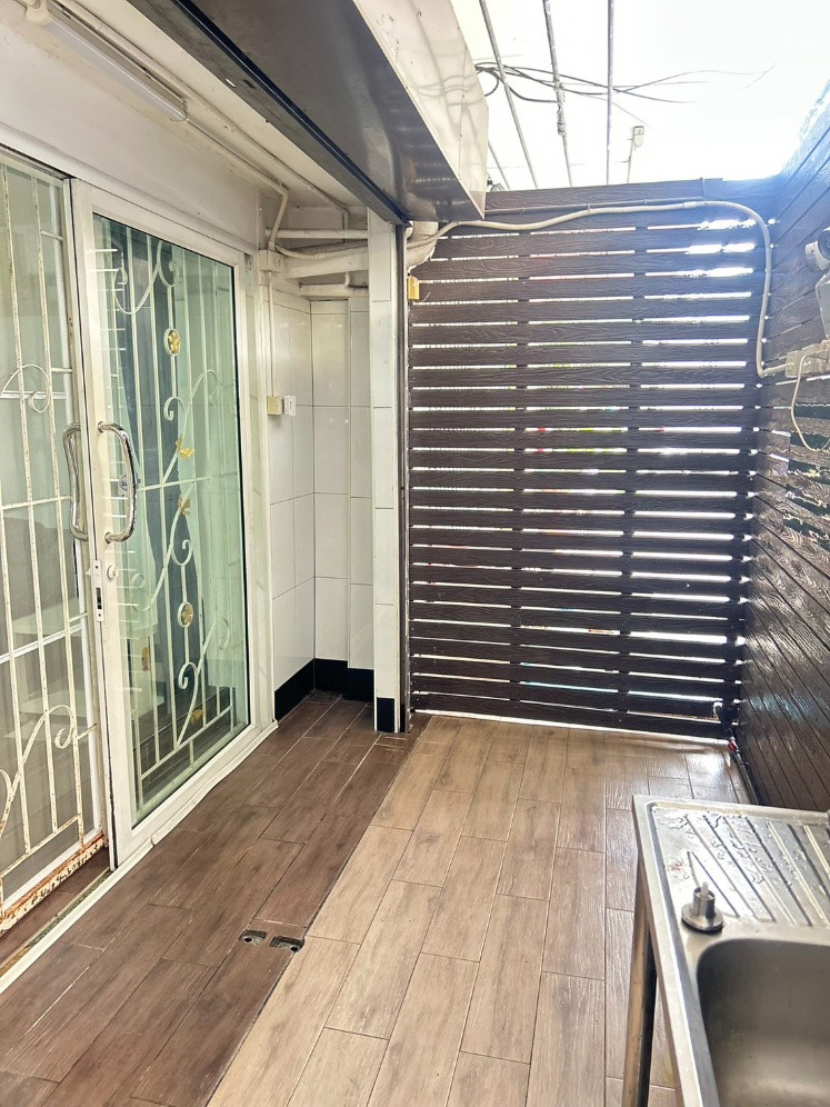1 Bed Condo · Khlong San, bangkok — photo 3