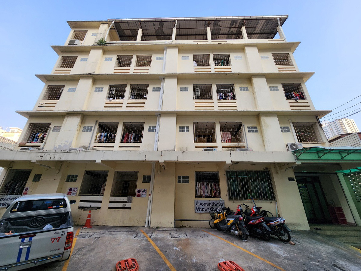 Condo · Phasi Charoen, bangkok — photo 1