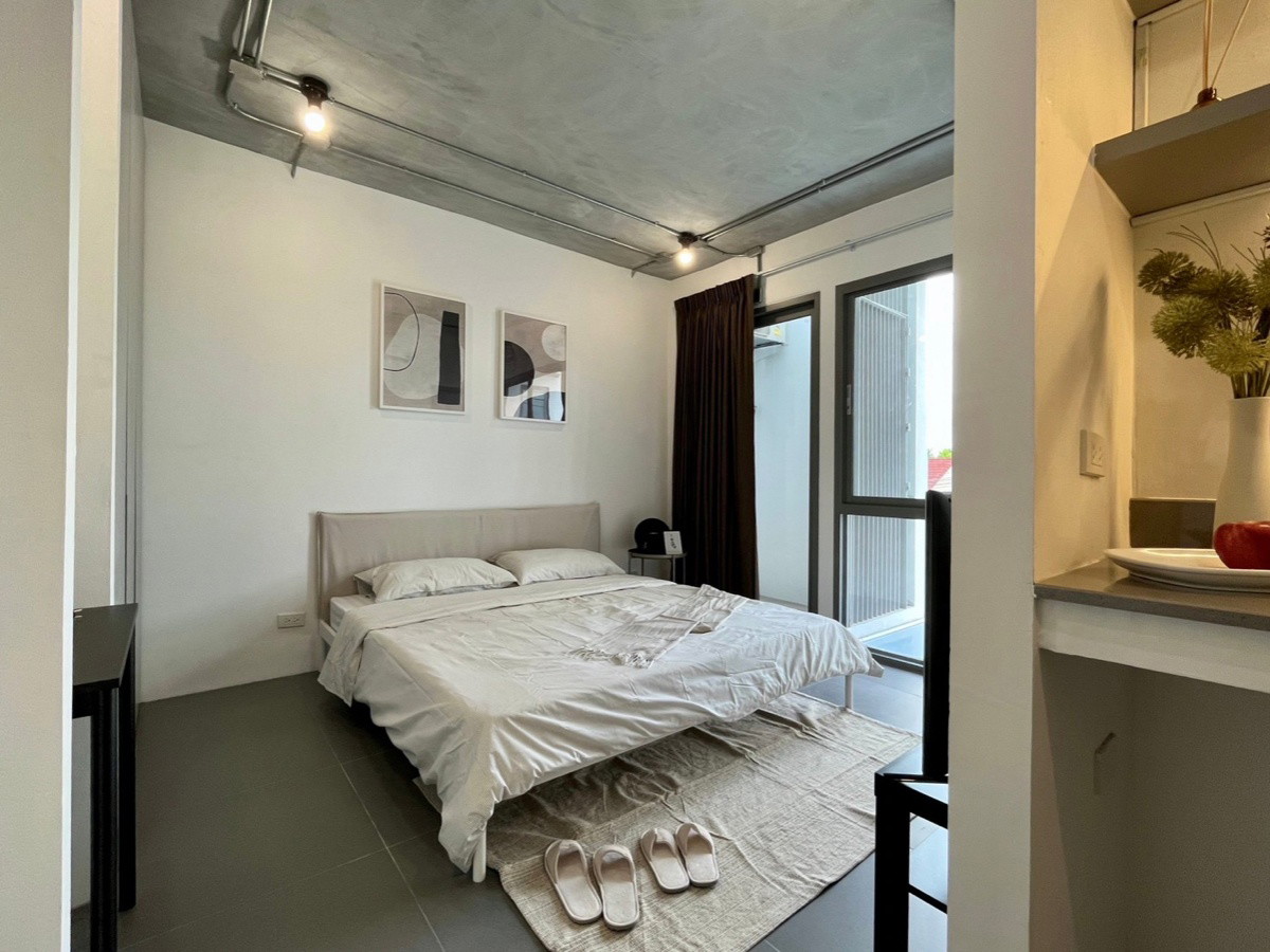 1 Bed Condo · Phra Khanong, bangkok — photo 2