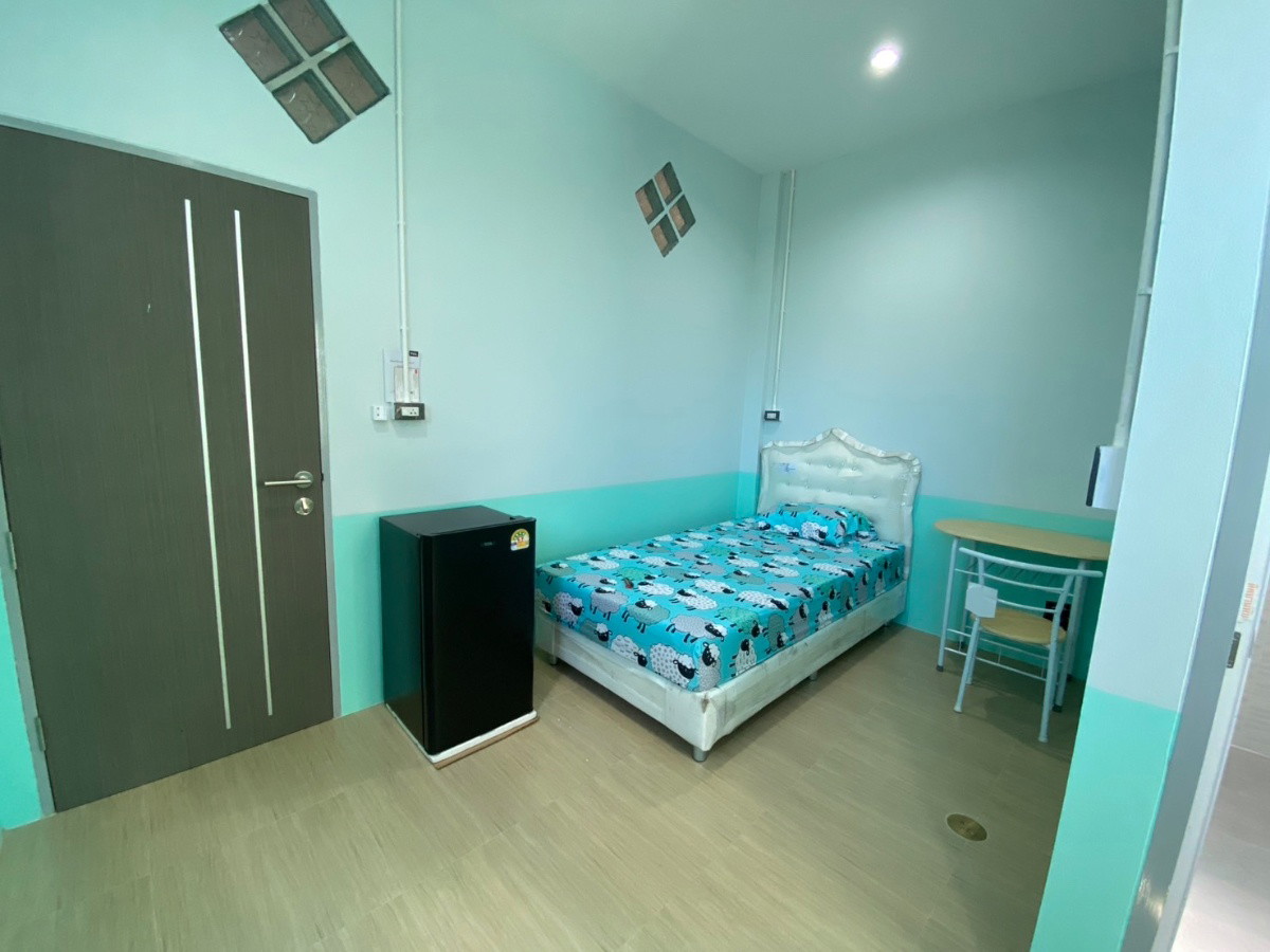 1 Bed Condo — photo 5