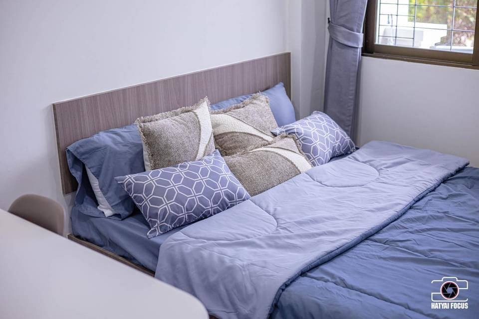 1 Bed Condo — photo 3