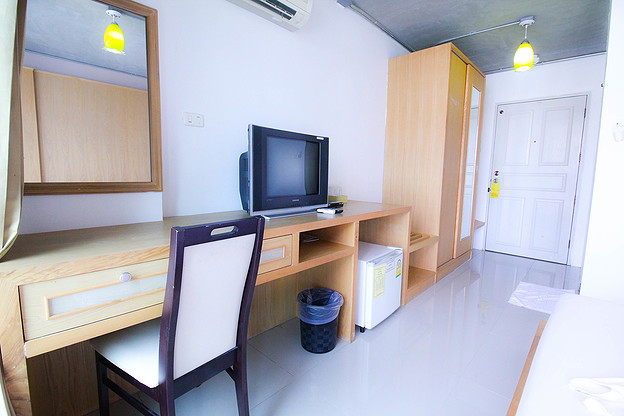 Condo · bangkok — photo 2