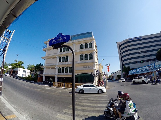 Condo · Mueang Phuket, phuket — photo 1