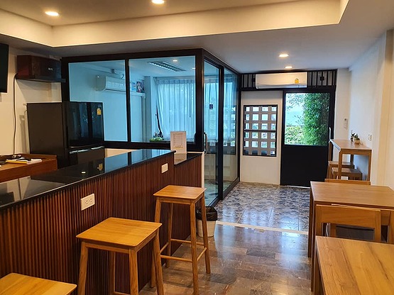 1 Bed Condo — photo 1