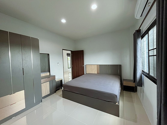 1 Bed Condo — photo 5