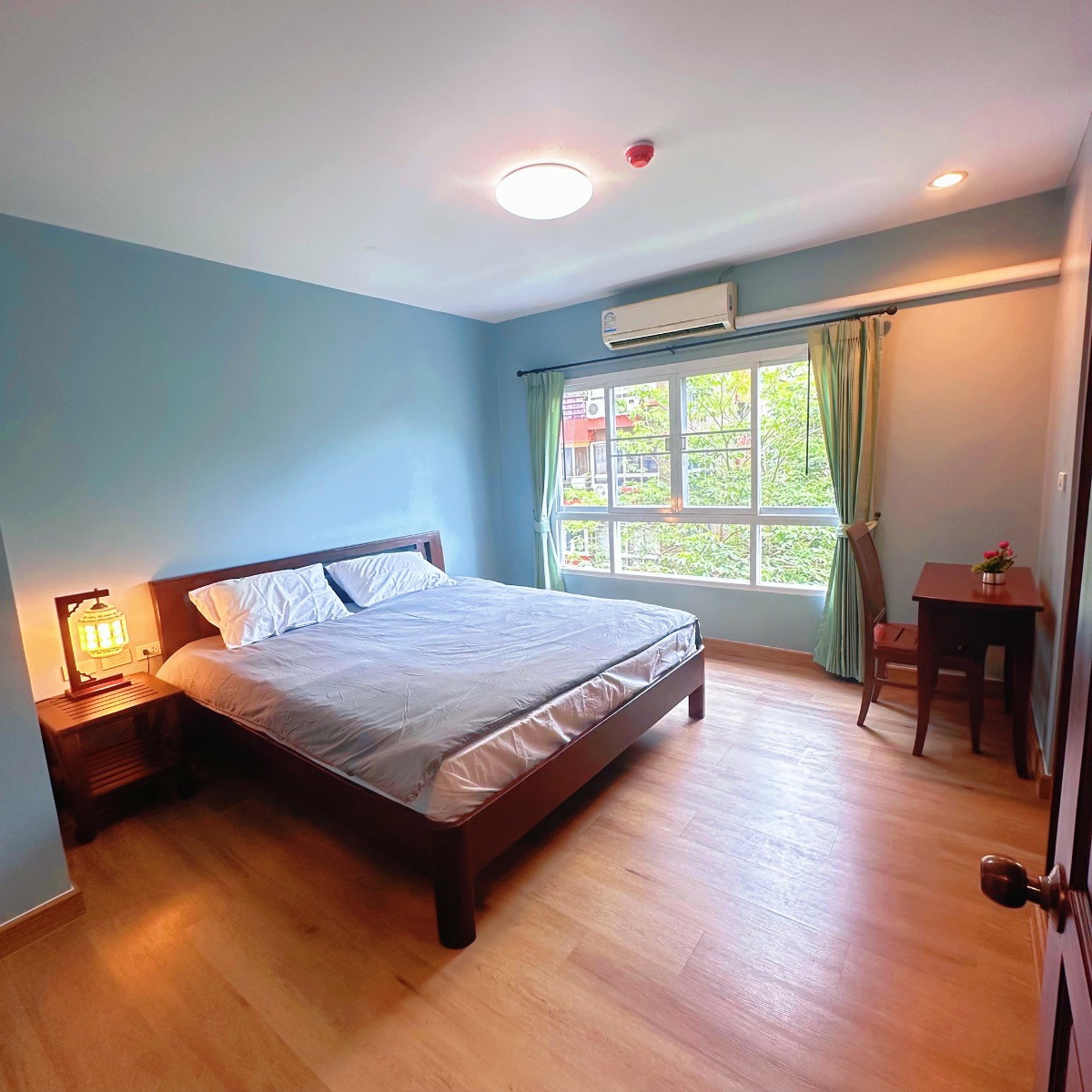 1 Bed Condo · Huai Khwang, bangkok — photo 2