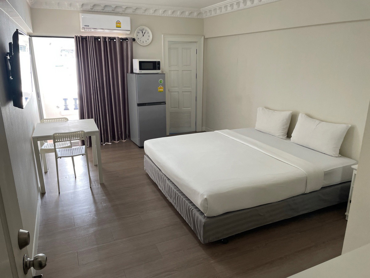1 Bed Condo · Phra Khanong, bangkok — photo 1