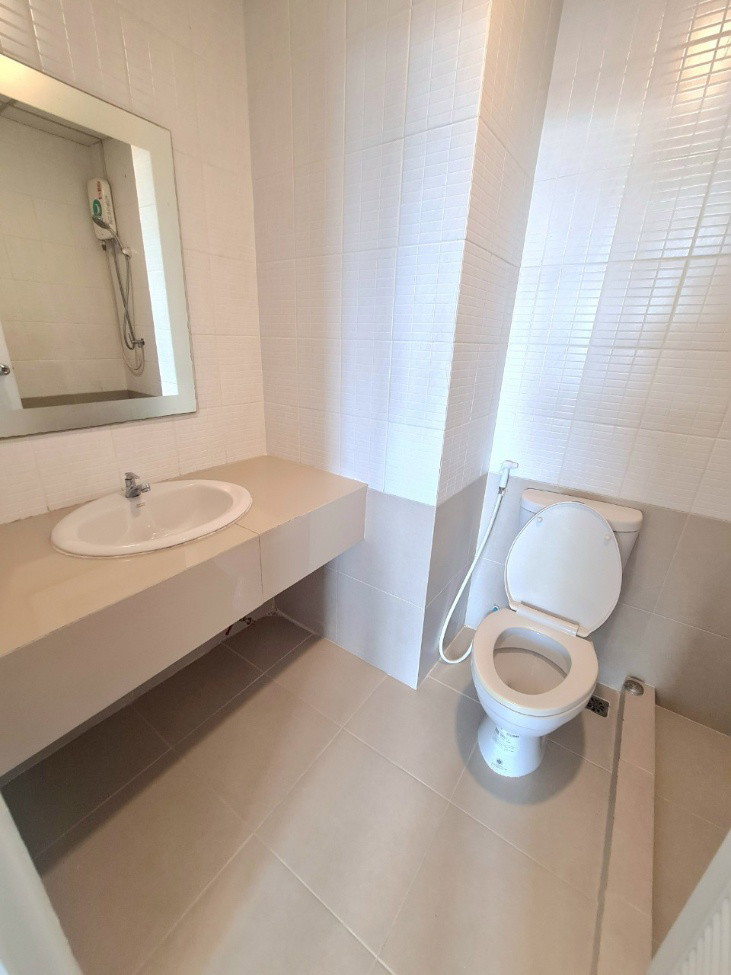 1 Bed Condo · Phra Khanong, bangkok — photo 4