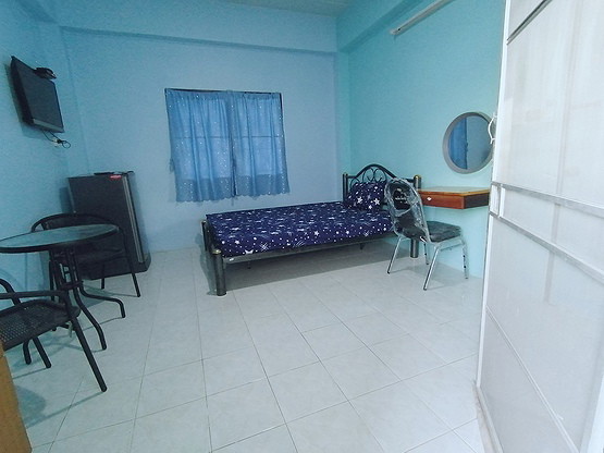 1 Bed Condo — photo 5