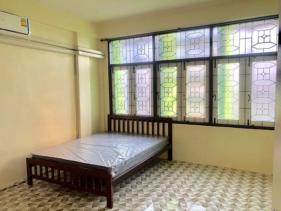 1 Bed Condo · Pathum Wan, bangkok — photo 1