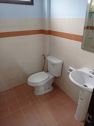 1 Bed Condo — photo 4
