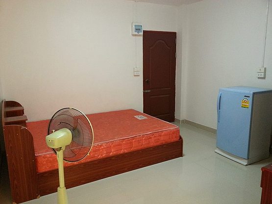 1 Bed Condo — photo 3