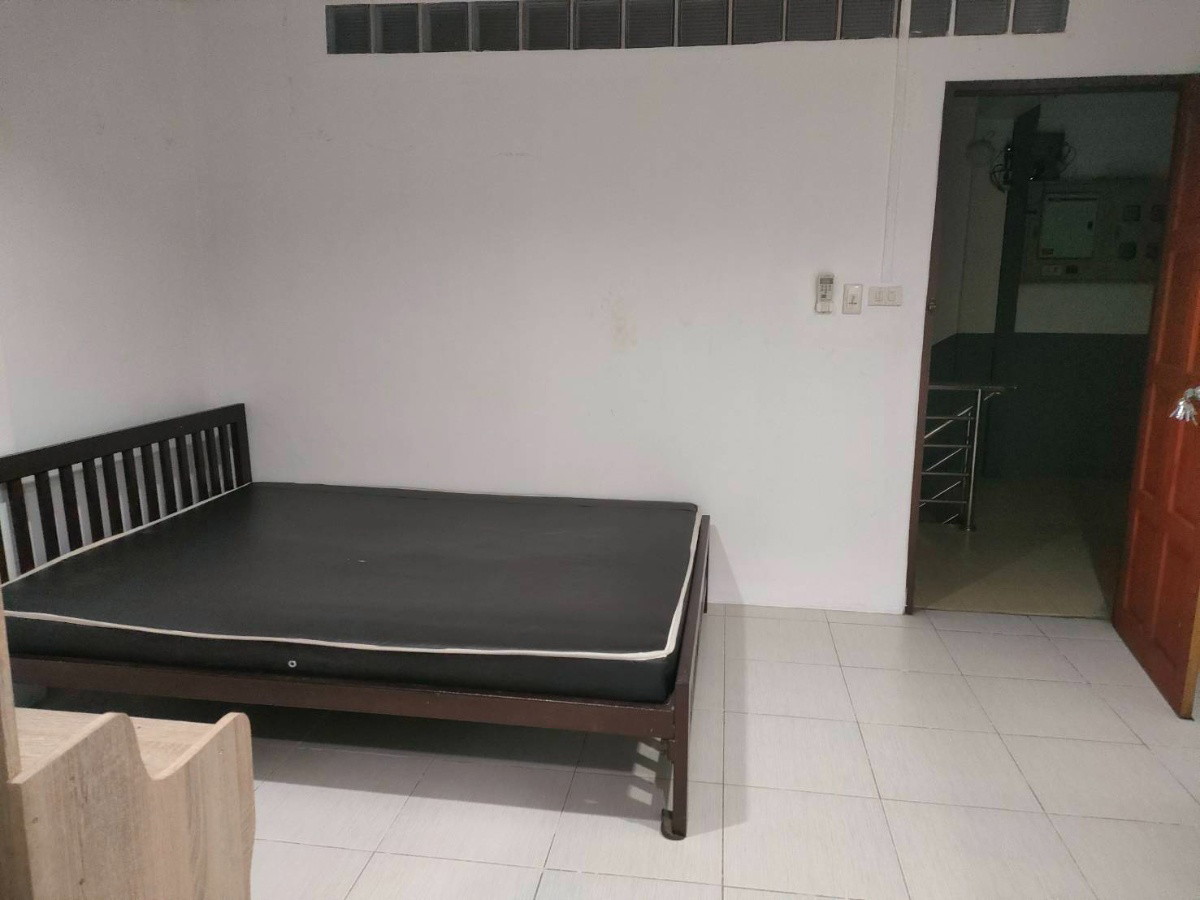 1 Bed Condo · Bang Khun Thian, bangkok — photo 5