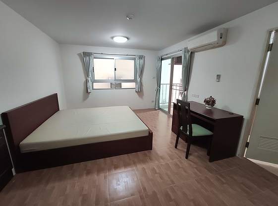 1 Bed Condo · Yan Nawa, bangkok — photo 1