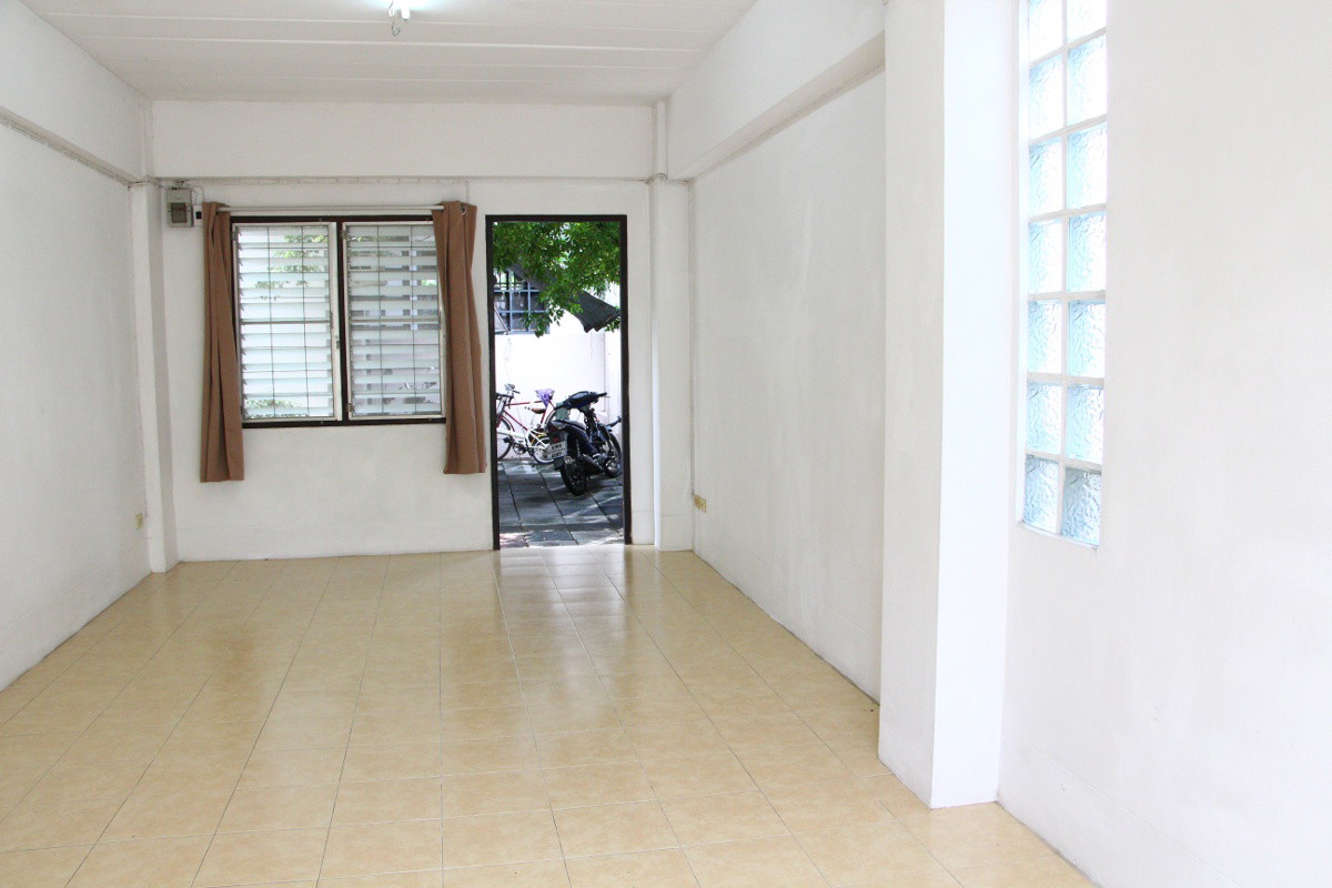 1 Bed Condo · Bang Khun Thian, bangkok — photo 4