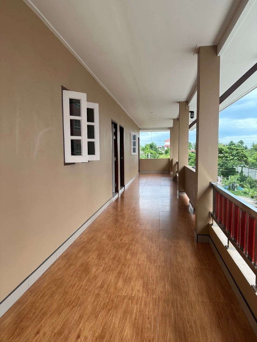 1 Bed Condo — photo 4