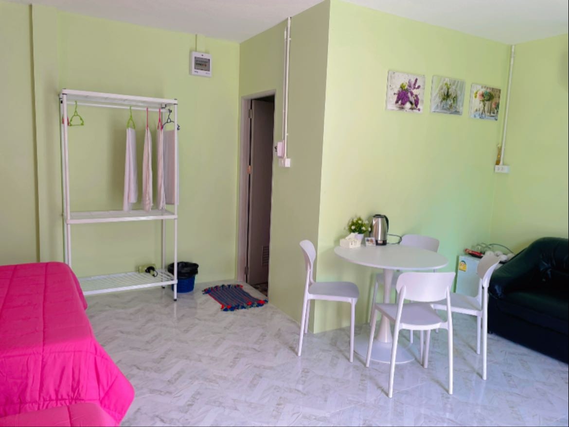 1 Bed Condo — photo 5