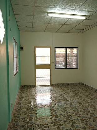 1 Bed Condo — photo 4