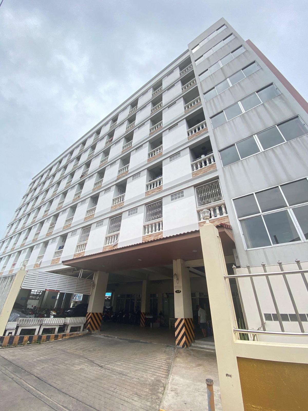 1 Bed Condo · Phasi Charoen, bangkok — photo 1