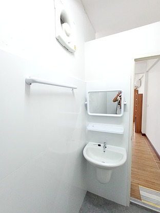 1 Bed Condo · Khlong San, bangkok — photo 2