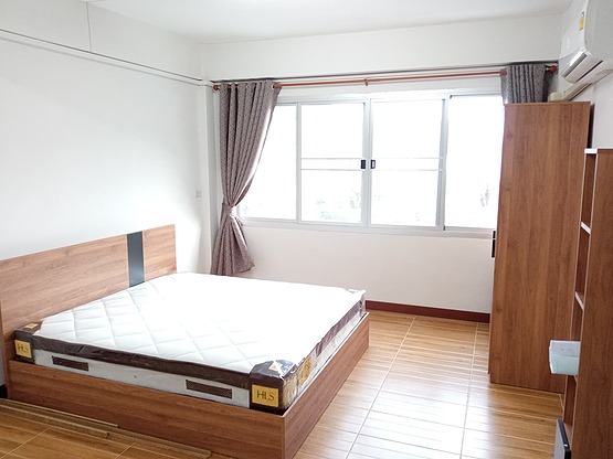 1 Bed Condo · Khlong San, bangkok — photo 3