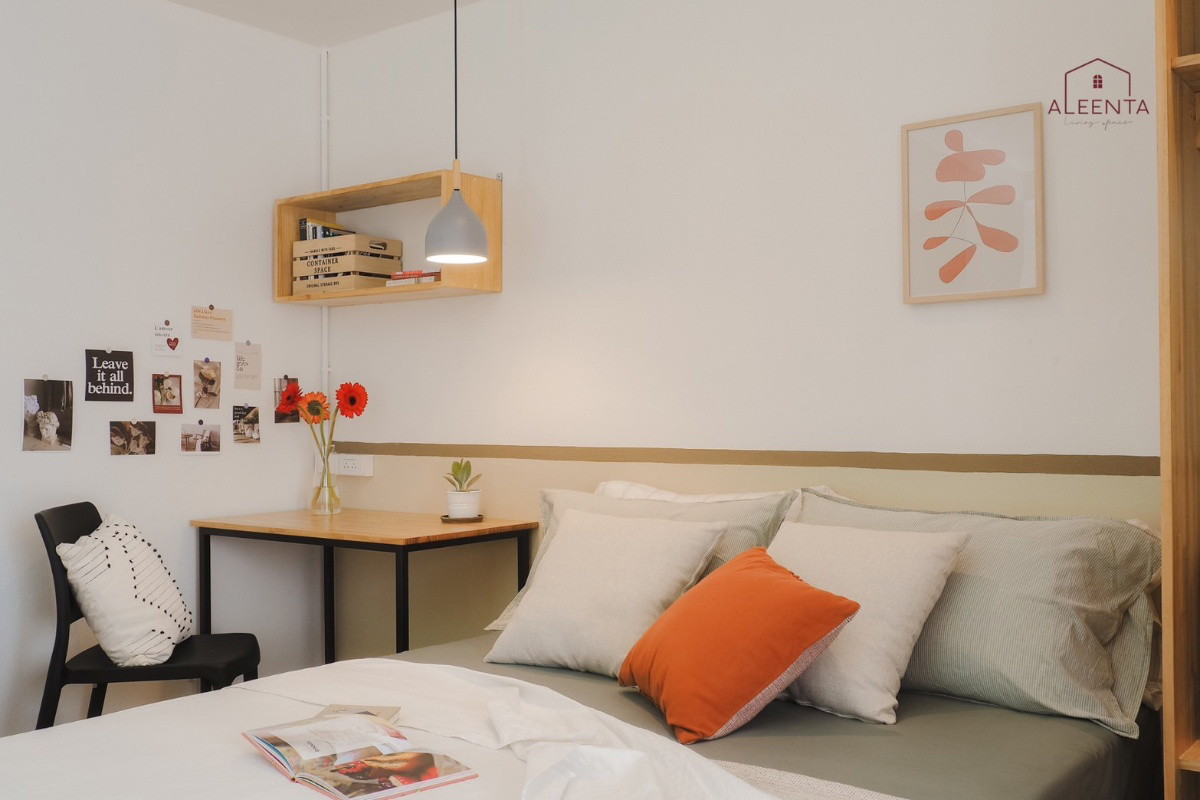 1 Bed Condo — photo 2