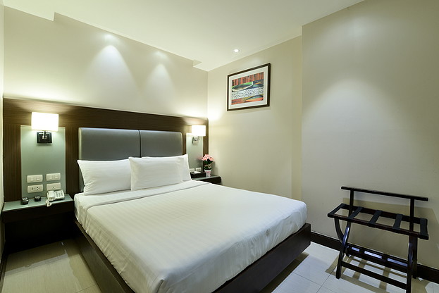 1 Bed Condo · Watthana, bangkok — photo 4