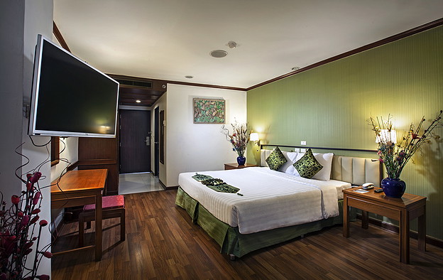 1 Bed Condo · Khlong Toei, bangkok — photo 1