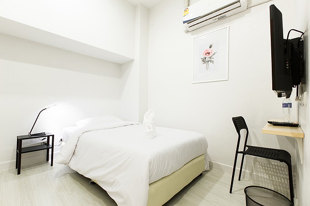 Condo · Bang Rak, bangkok — photo 4