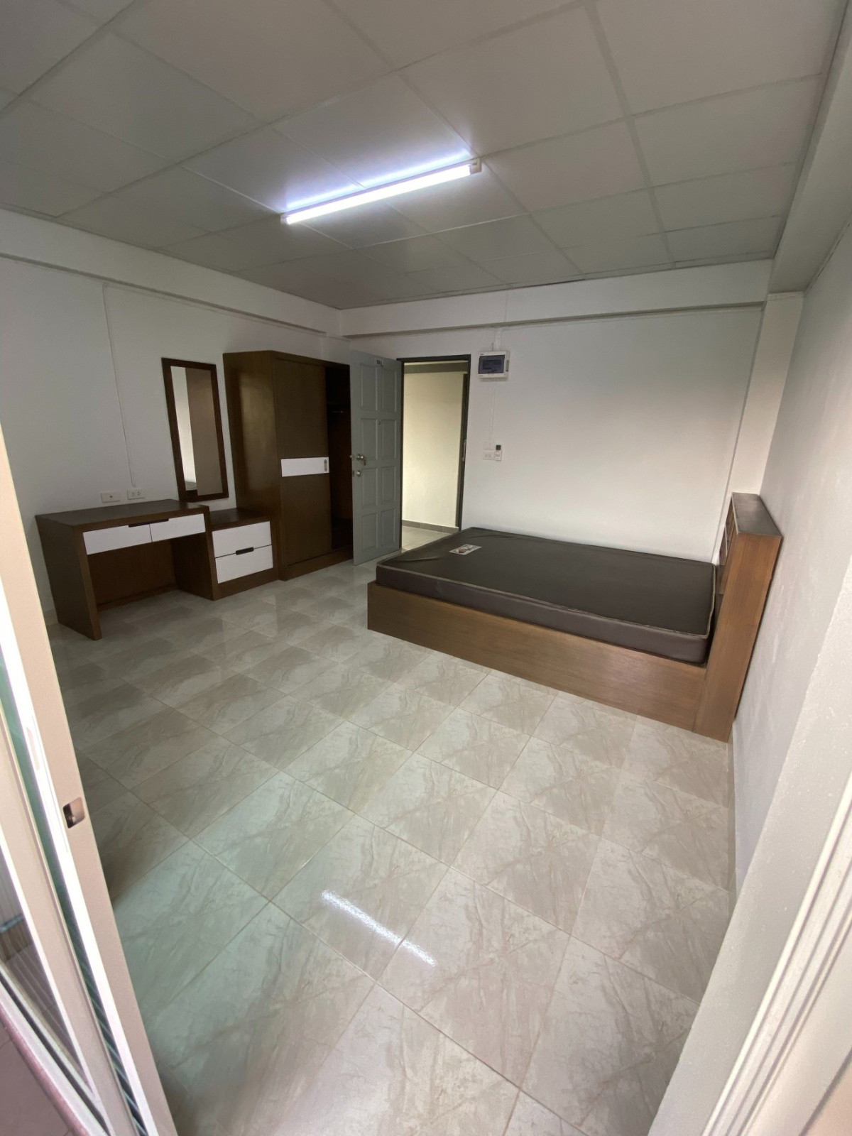 1 Bed Condo · Wang Thonglang, bangkok — photo 3