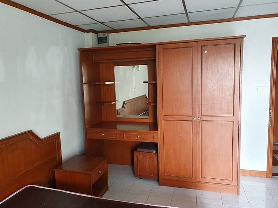 1 Bed Condo · Huai Khwang, bangkok — photo 2