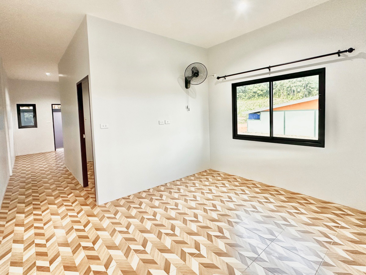 1 Bed Condo — photo 3