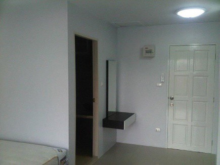 1 Bed Condo — photo 4