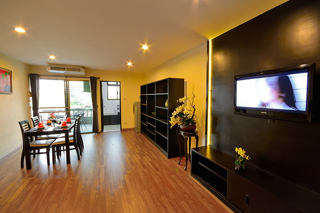 1 Bed Condo · Khlong Toei, bangkok — photo 1