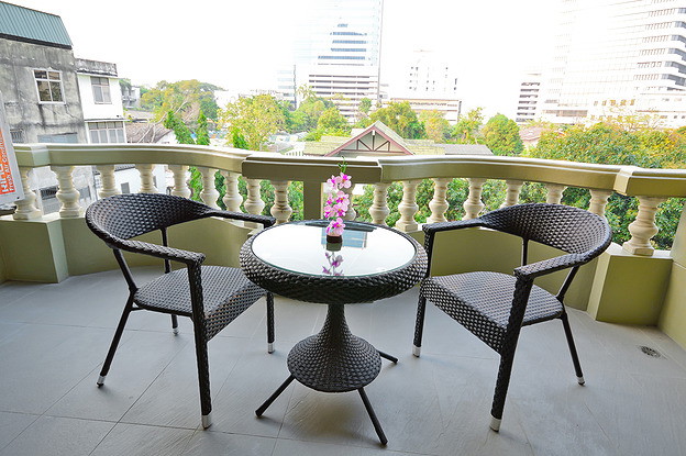 1 Bed Condo · Khlong Toei, bangkok — photo 5