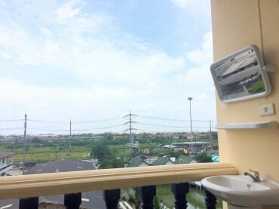 Condo · pathum_thani — photo 4