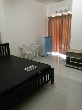 Condo — photo 2