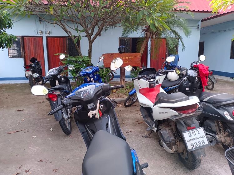 1 Bed Condo — photo 5