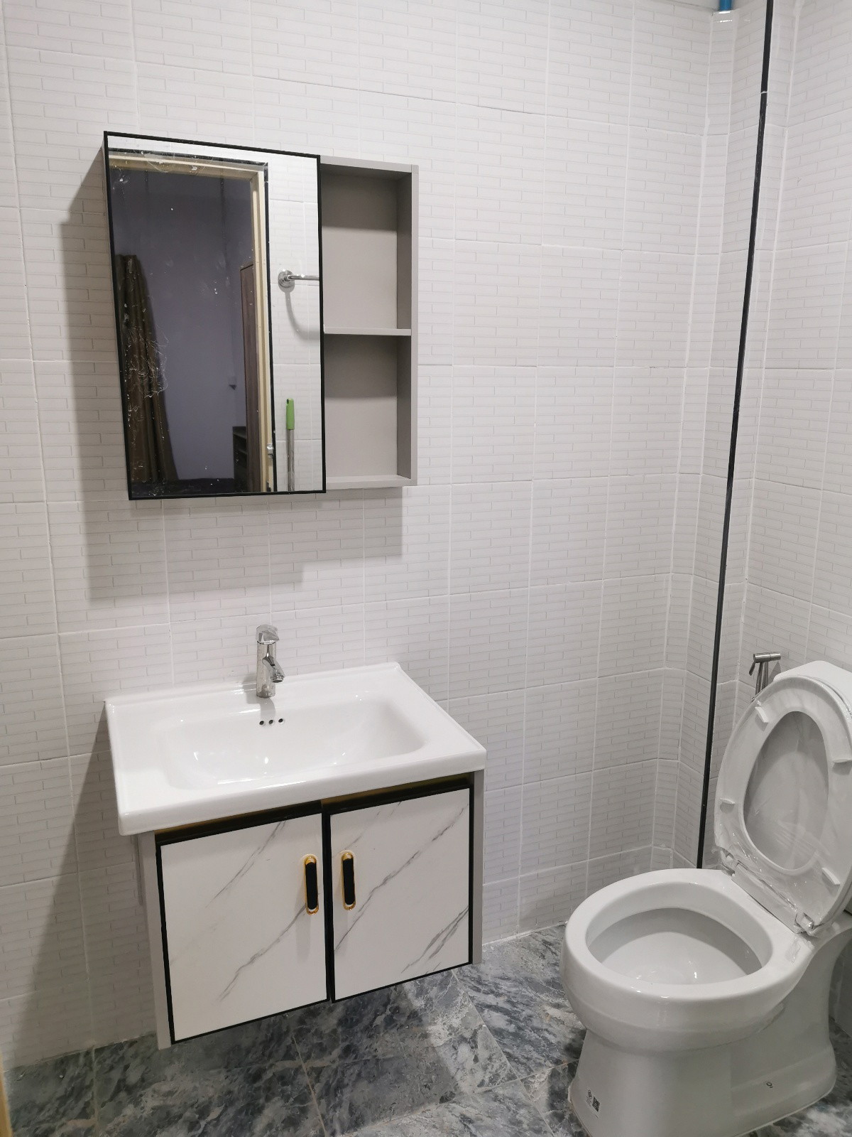 1 Bed Condo — photo 4