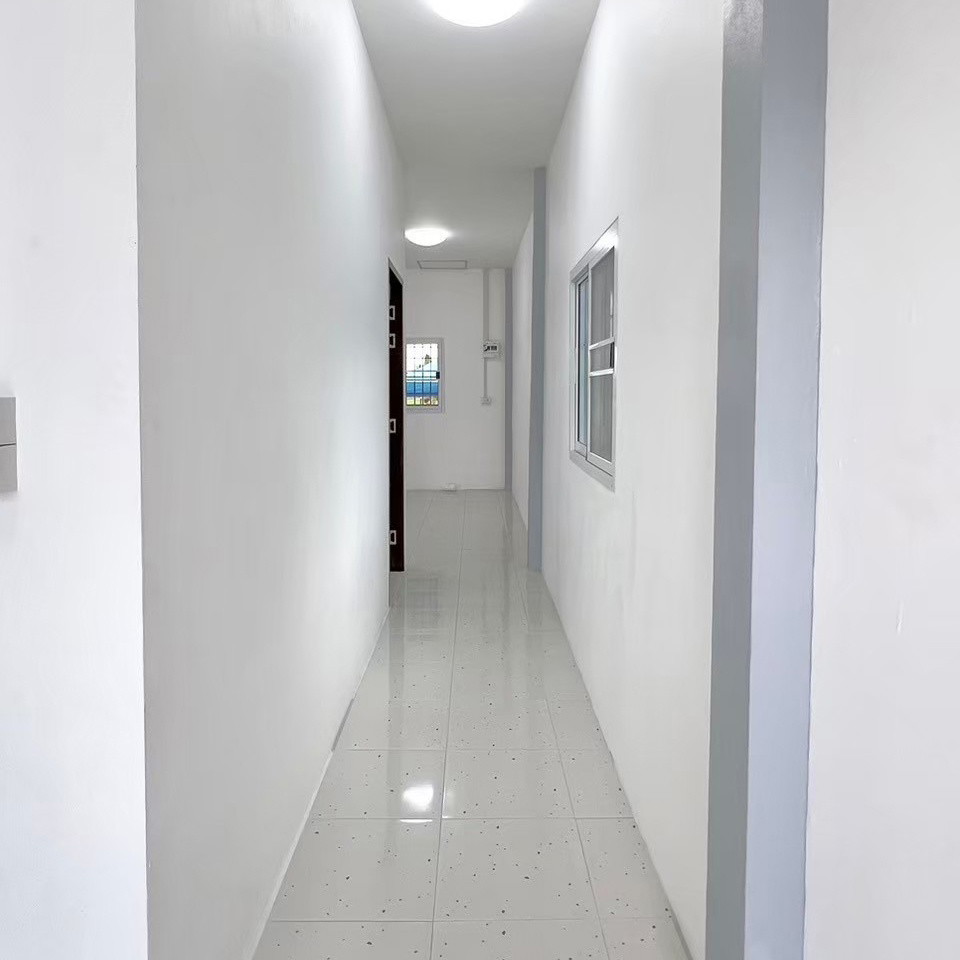 1 Bed Condo — photo 5